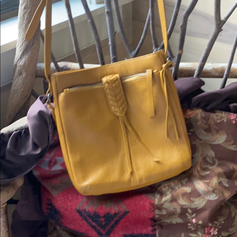 Crossbody pocketbook